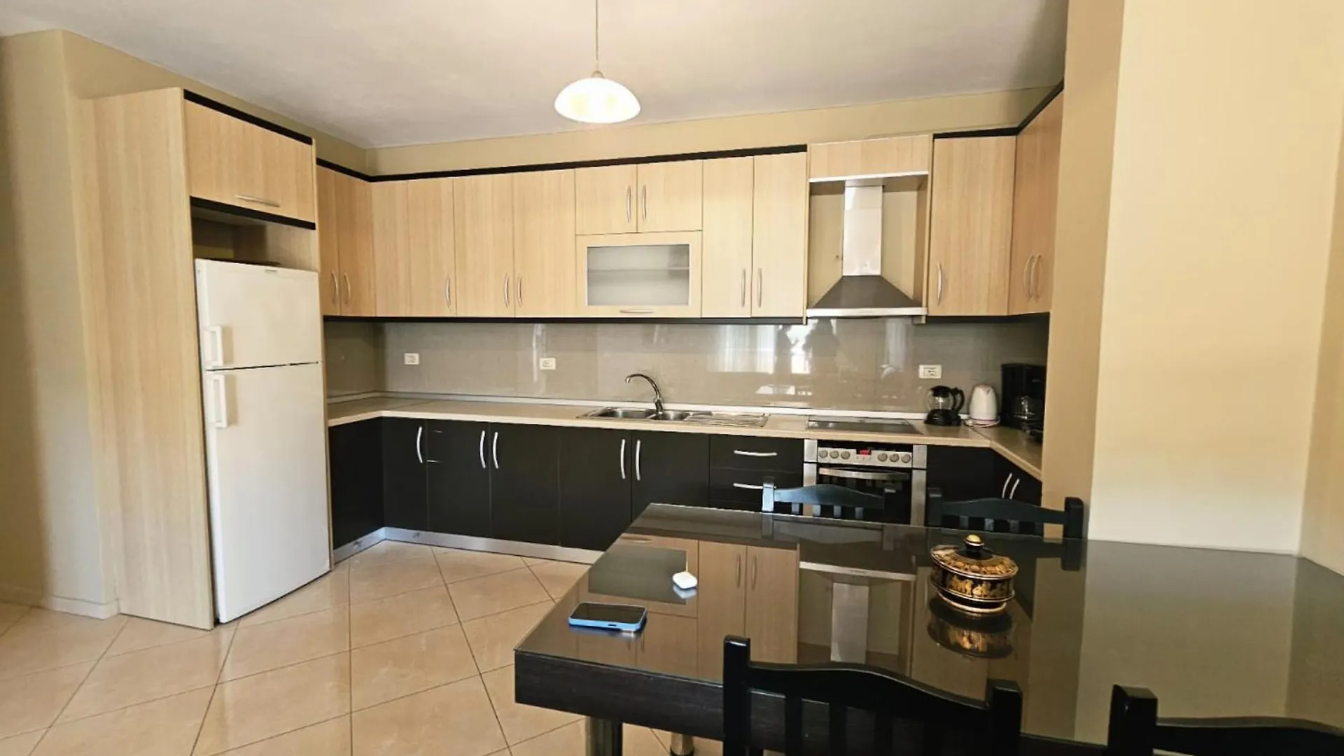 Sion Sarande Apartments 0*,  Albania